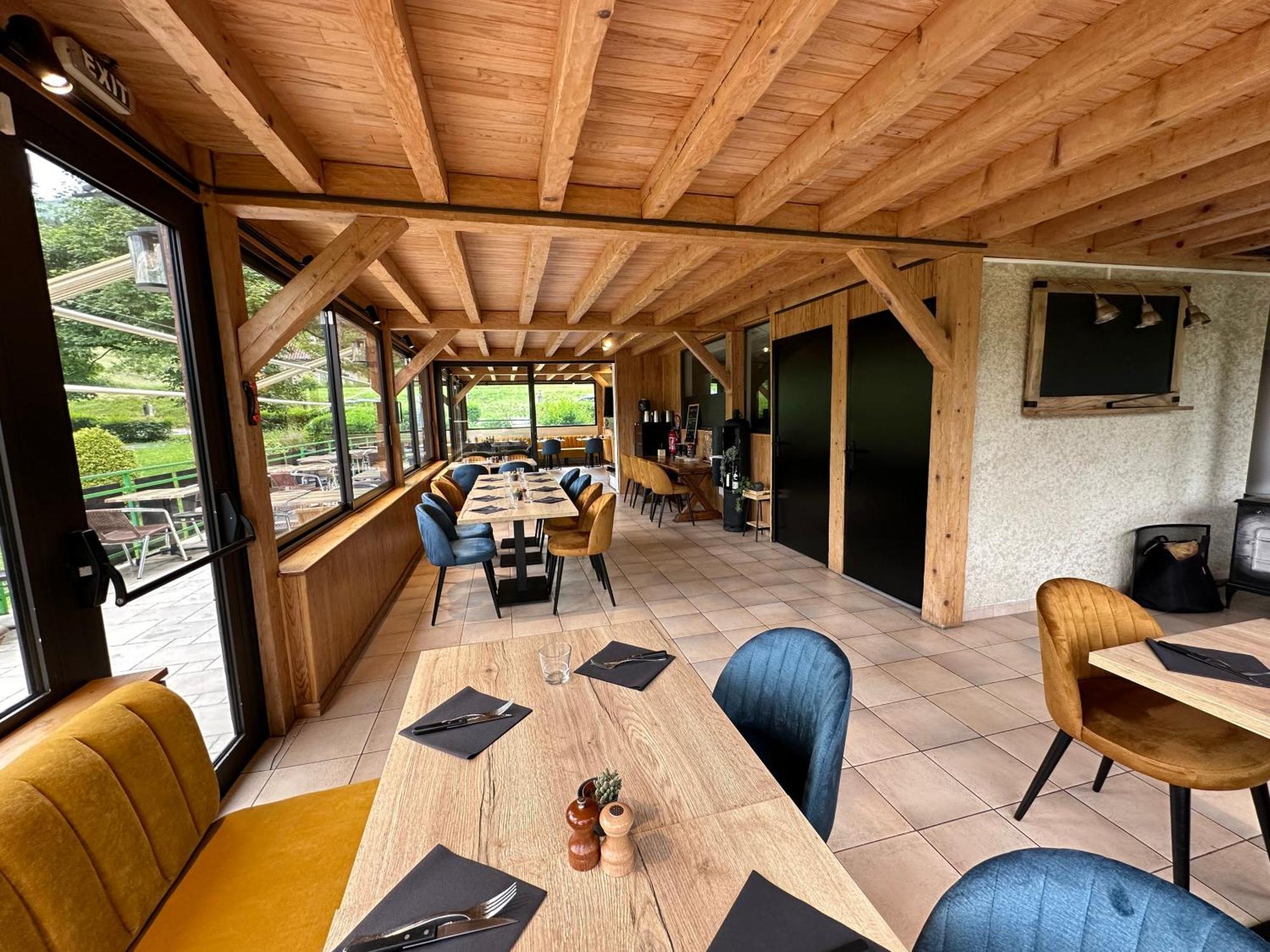 Logis Le Chalet Saint-Maurice-en-Trièves Exterior foto