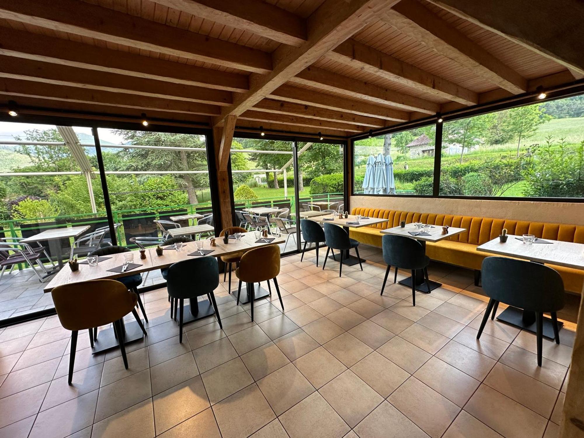 Logis Le Chalet Saint-Maurice-en-Trièves Exterior foto
