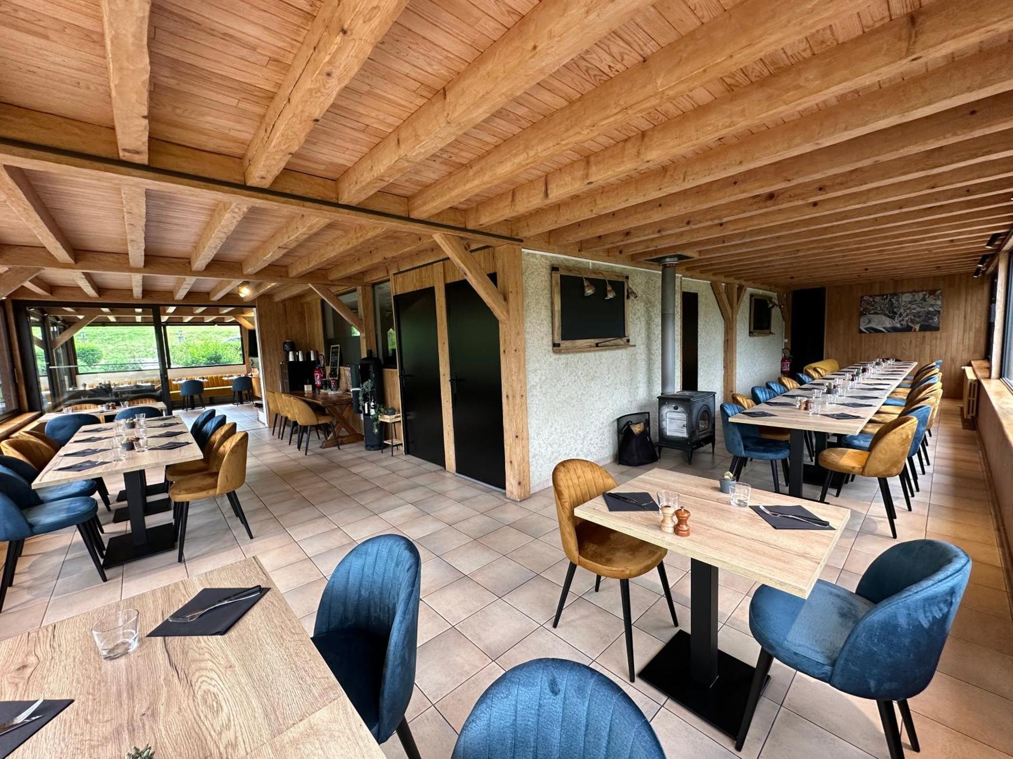 Logis Le Chalet Saint-Maurice-en-Trièves Exterior foto